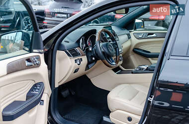 Внедорожник / Кроссовер Mercedes-Benz GLE-Class 2015 в 