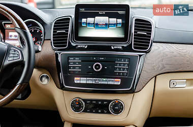 Внедорожник / Кроссовер Mercedes-Benz GLE-Class 2015 в 