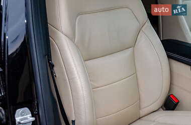 Внедорожник / Кроссовер Mercedes-Benz GLE-Class 2015 в 