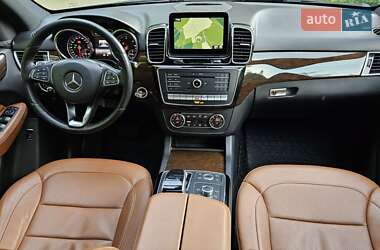 Внедорожник / Кроссовер Mercedes-Benz GLE-Class 2016 в 