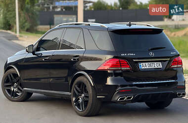 Внедорожник / Кроссовер Mercedes-Benz GLE-Class 2015 в 