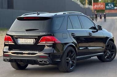 Внедорожник / Кроссовер Mercedes-Benz GLE-Class 2015 в 