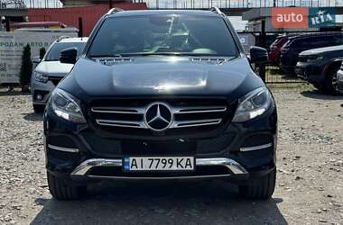 Внедорожник / Кроссовер Mercedes-Benz GLE-Class 2016 в 