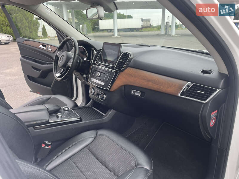 Внедорожник / Кроссовер Mercedes-Benz GLE-Class 2016 в Виннице