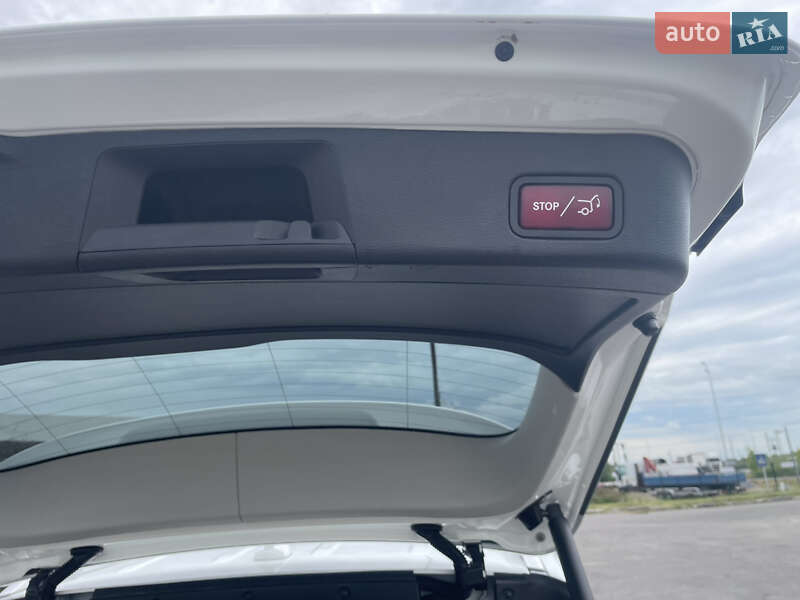 Внедорожник / Кроссовер Mercedes-Benz GLE-Class 2016 в Виннице