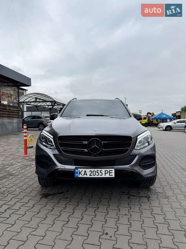 Внедорожник / Кроссовер Mercedes-Benz GLE-Class 2017 в Киеве