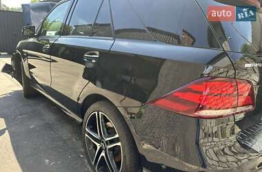 Позашляховик / Кросовер Mercedes-Benz GLE-Class 2016 в Києві