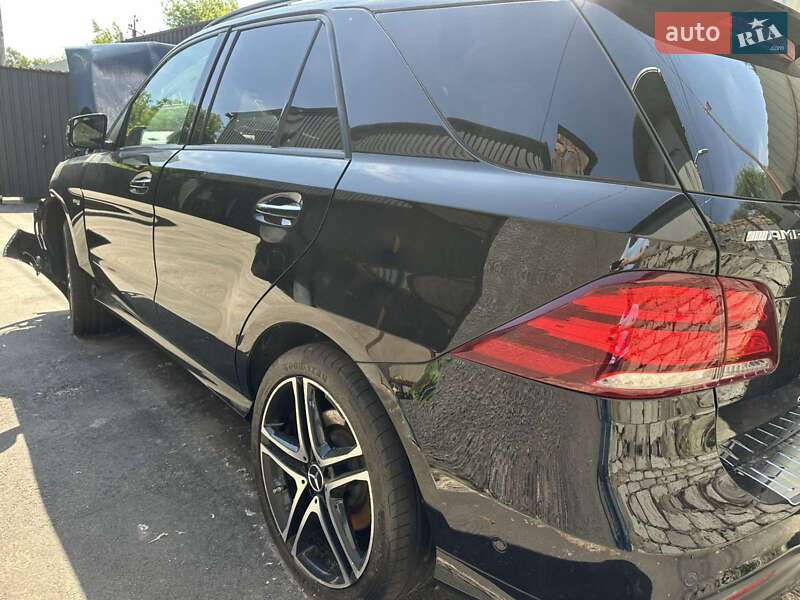 Mercedes-Benz GLE-Class 2016