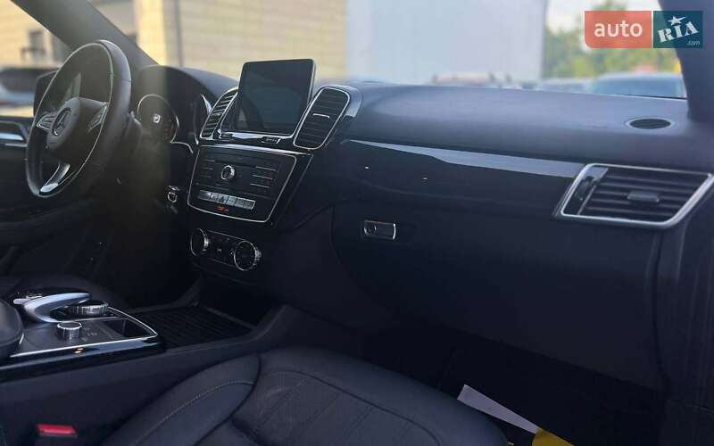 Внедорожник / Кроссовер Mercedes-Benz GLE-Class 2017 в Ивано-Франковске