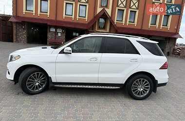 Внедорожник / Кроссовер Mercedes-Benz GLE-Class 2016 в 
