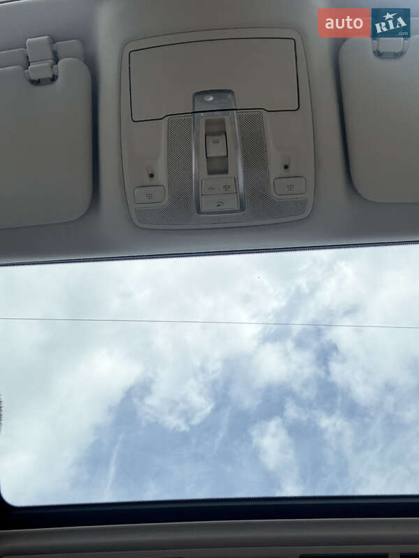 Внедорожник / Кроссовер Mercedes-Benz GLE-Class 2016 в Тернополе