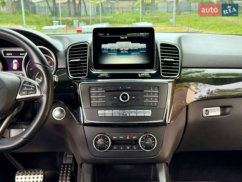 Внедорожник / Кроссовер Mercedes-Benz GLE-Class 2017 в Днепре