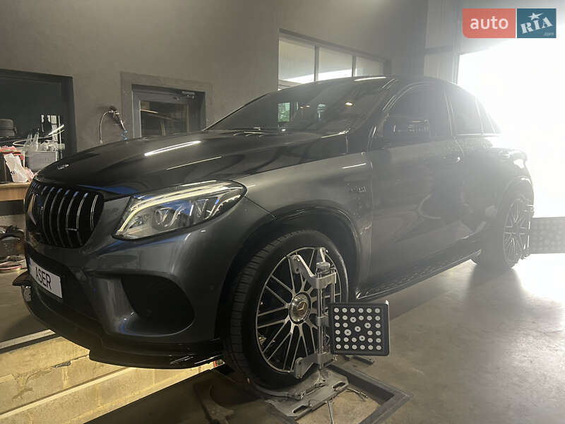 Внедорожник / Кроссовер Mercedes-Benz GLE-Class 2016 в Тернополе