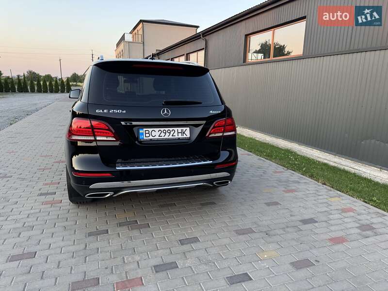 Внедорожник / Кроссовер Mercedes-Benz GLE-Class 2018 в Львове