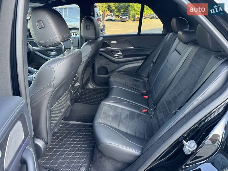 Внедорожник / Кроссовер Mercedes-Benz GLE-Class 2019 в Черновцах