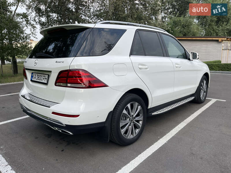 Внедорожник / Кроссовер Mercedes-Benz GLE-Class 2016 в Киеве
