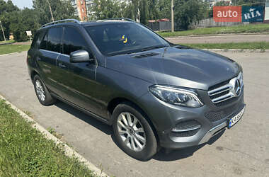 Внедорожник / Кроссовер Mercedes-Benz GLE-Class 2018 в 
