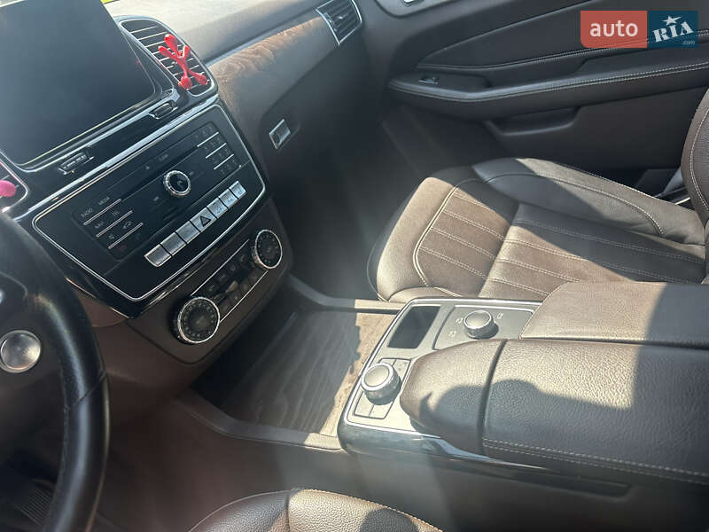 Позашляховик / Кросовер Mercedes-Benz GLE-Class 2018 в Києві