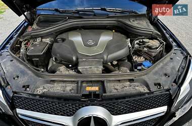 Позашляховик / Кросовер Mercedes-Benz GLE-Class 2016 в 