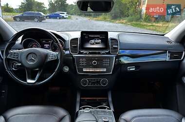 Позашляховик / Кросовер Mercedes-Benz GLE-Class 2016 в 