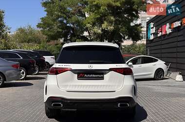 Внедорожник / Кроссовер Mercedes-Benz GLE-Class 2019 в 