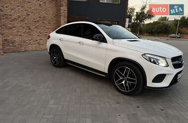 Внедорожник / Кроссовер Mercedes-Benz GLE-Class 2018 в 