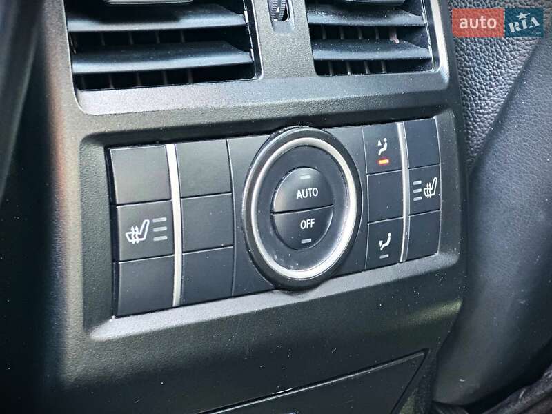 Позашляховик / Кросовер Mercedes-Benz GLE-Class 2016 в Києві