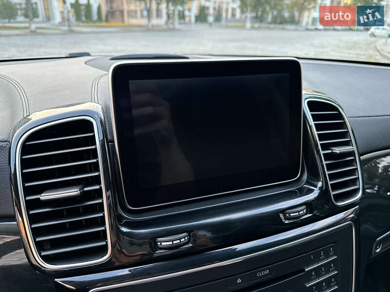Внедорожник / Кроссовер Mercedes-Benz GLE-Class 2015 в Харькове