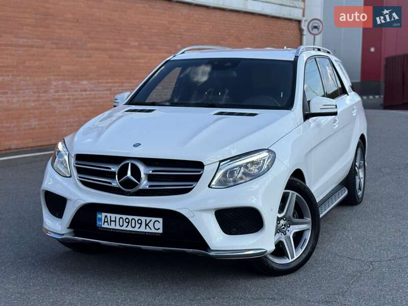 Внедорожник / Кроссовер Mercedes-Benz GLE-Class 2016 в Киеве
