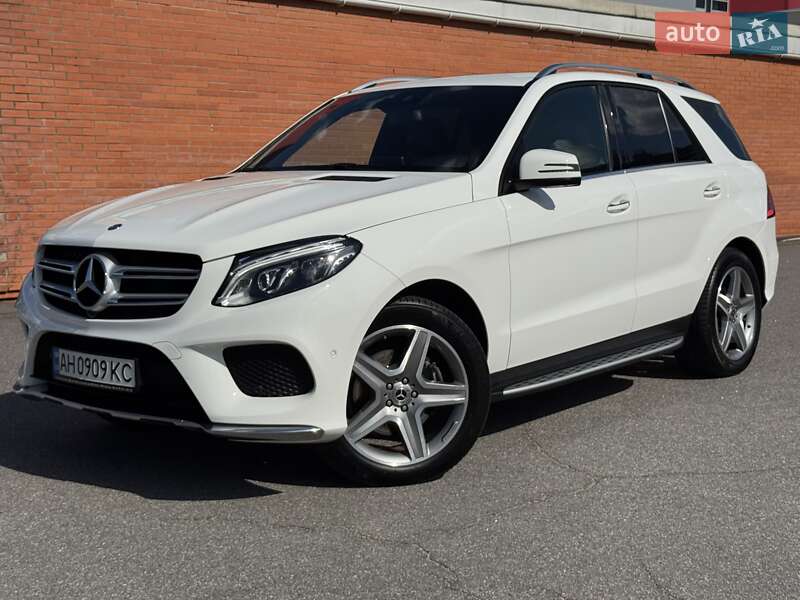 Внедорожник / Кроссовер Mercedes-Benz GLE-Class 2016 в Киеве