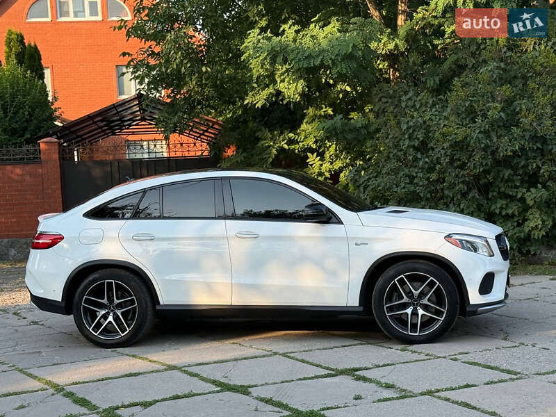 Позашляховик / Кросовер Mercedes-Benz GLE-Class 2017 в Харкові