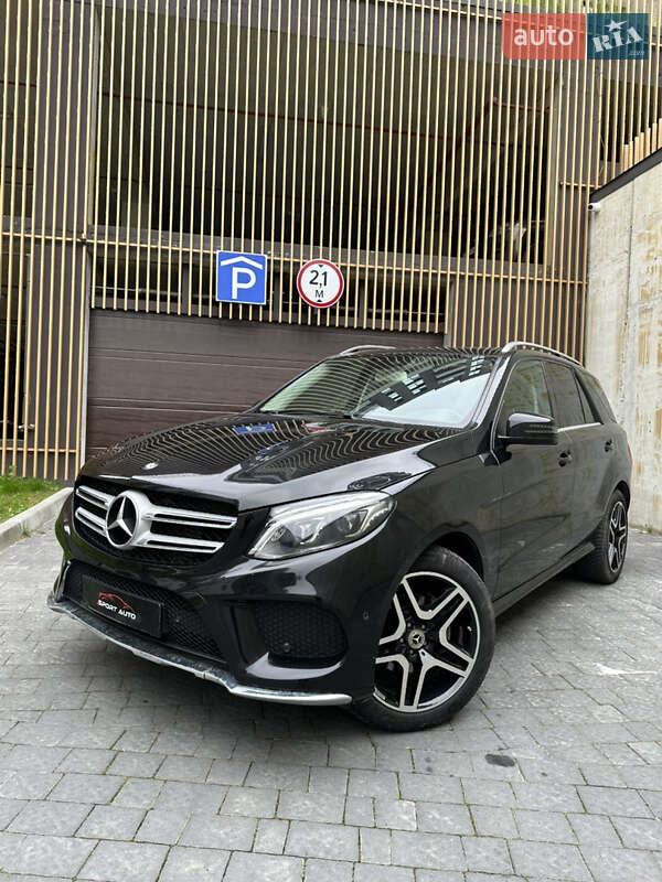 Mercedes-Benz GLE-Class 2015