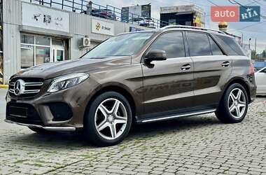 Внедорожник / Кроссовер Mercedes-Benz GLE-Class 2015 в Черновцах