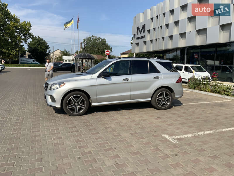 Внедорожник / Кроссовер Mercedes-Benz GLE-Class 2016 в Одессе