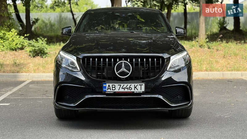 Внедорожник / Кроссовер Mercedes-Benz GLE-Class 2016 в 