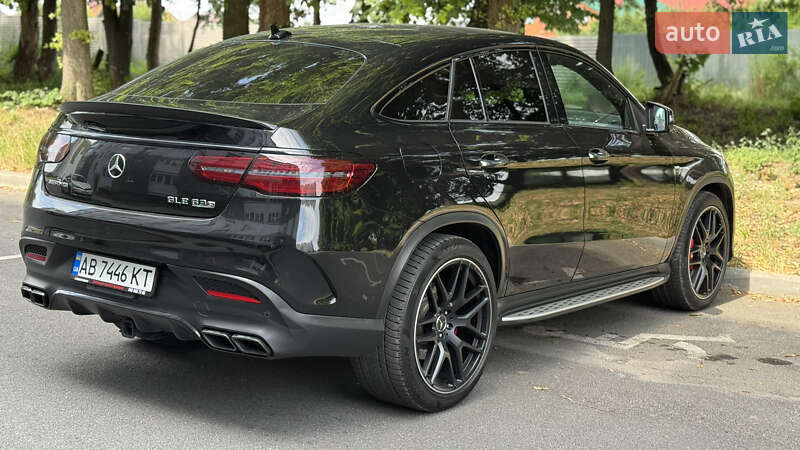 Внедорожник / Кроссовер Mercedes-Benz GLE-Class 2016 в Виннице