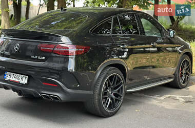 Внедорожник / Кроссовер Mercedes-Benz GLE-Class 2016 в 