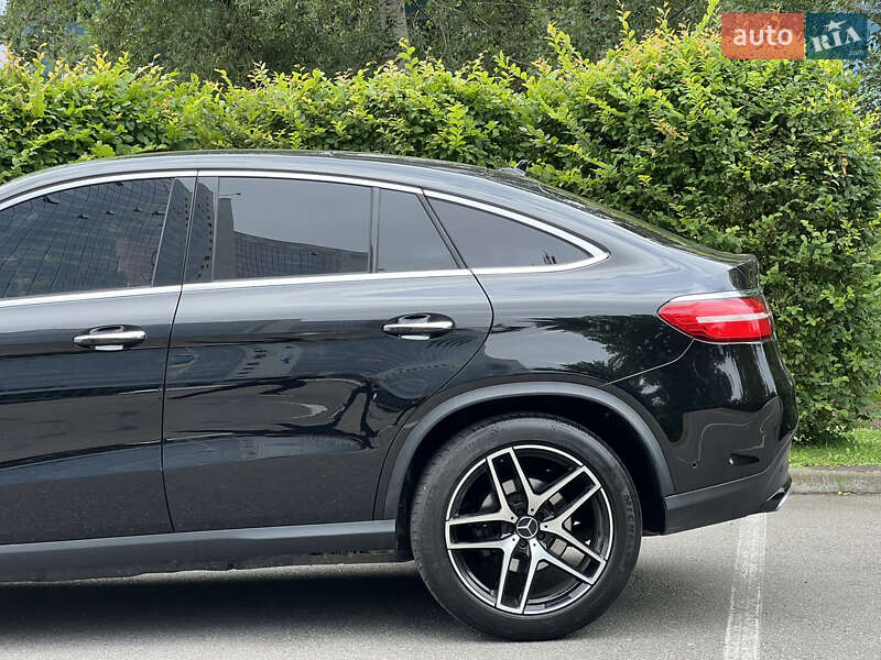 Внедорожник / Кроссовер Mercedes-Benz GLE-Class 2016 в Киеве