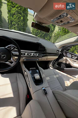 Внедорожник / Кроссовер Mercedes-Benz GLE-Class 2020 в 