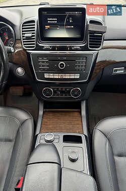 Внедорожник / Кроссовер Mercedes-Benz GLE-Class 2015 в 