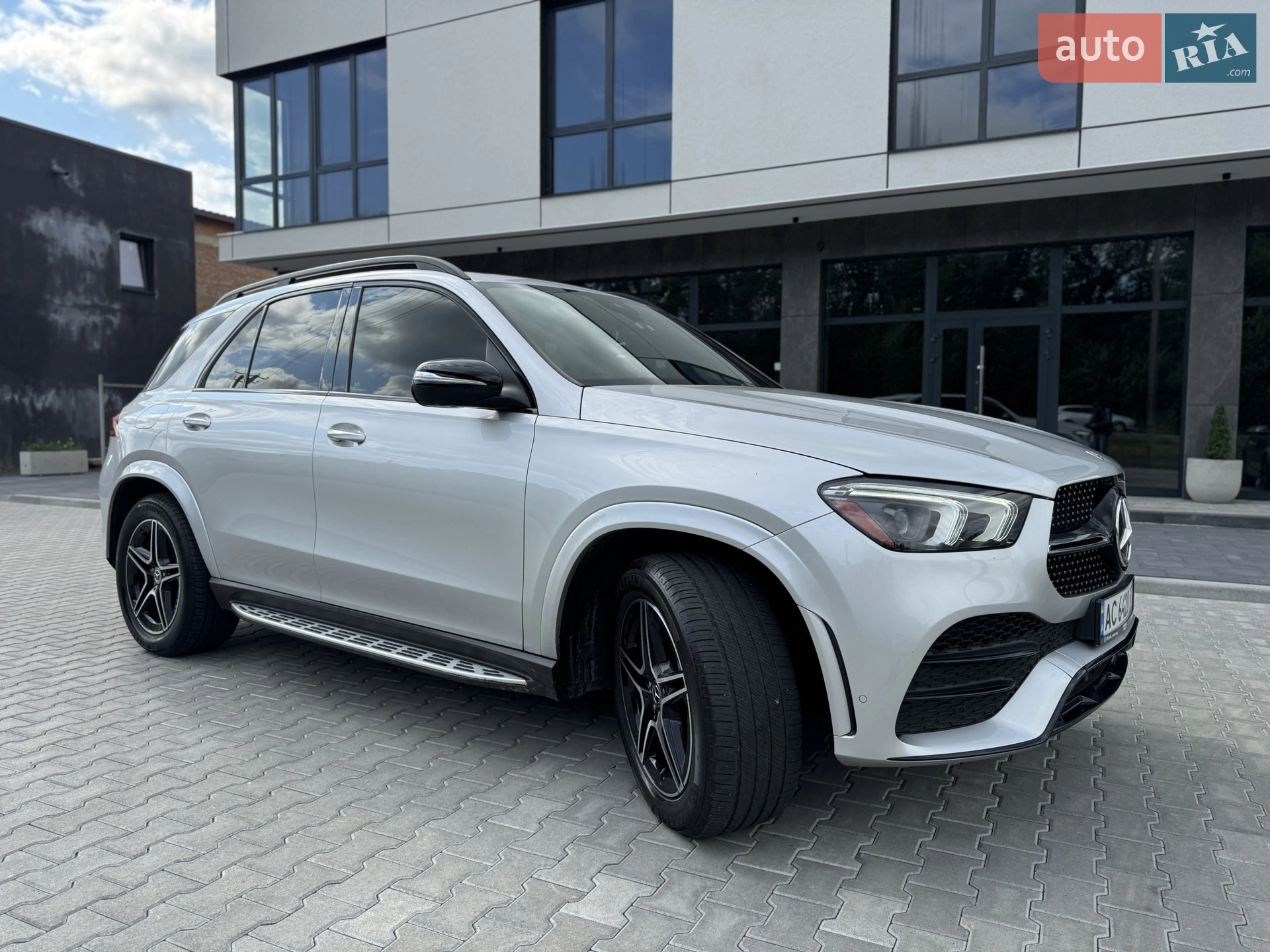 2020 Mercedes-Benz GLE - мініатюра 14