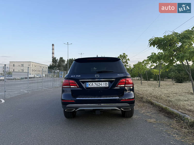 Позашляховик / Кросовер Mercedes-Benz GLE-Class 2015 в Києві