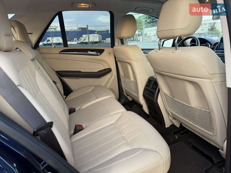 Позашляховик / Кросовер Mercedes-Benz GLE-Class 2015 в Києві