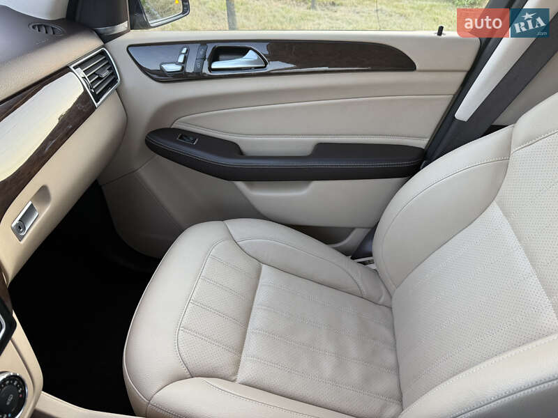 Позашляховик / Кросовер Mercedes-Benz GLE-Class 2015 в Києві