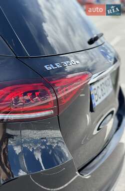 Внедорожник / Кроссовер Mercedes-Benz GLE-Class 2021 в 