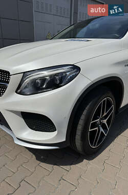 Внедорожник / Кроссовер Mercedes-Benz GLE-Class 2018 в 