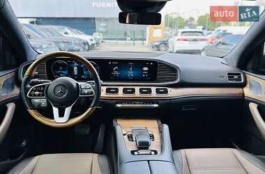 Внедорожник / Кроссовер Mercedes-Benz GLE-Class 2019 в 