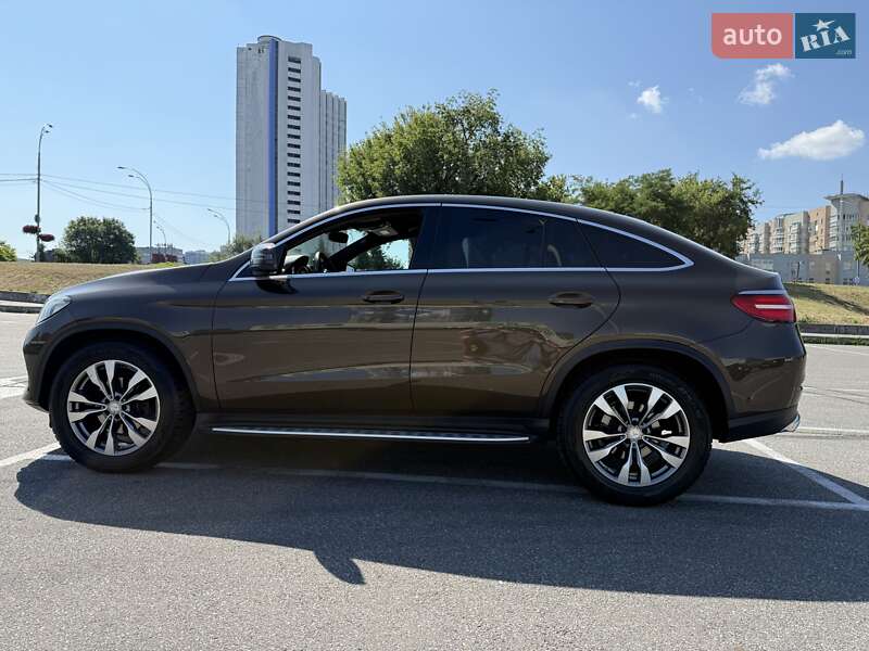 Внедорожник / Кроссовер Mercedes-Benz GLE-Class 2016 в Киеве
