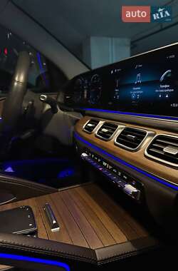 Внедорожник / Кроссовер Mercedes-Benz GLE-Class 2019 в 