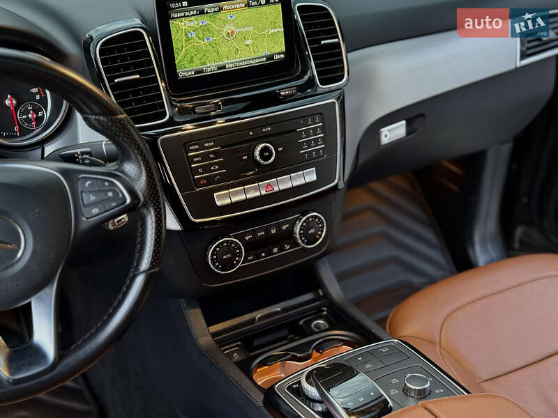 Внедорожник / Кроссовер Mercedes-Benz GLE-Class 2016 в Тернополе
